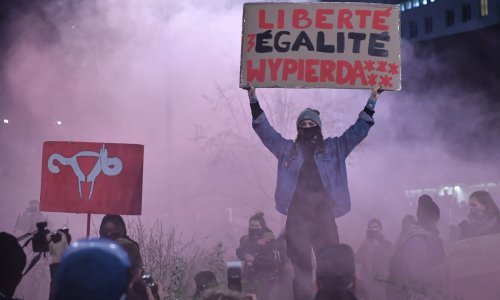 [FOTO] Poljaci opet na ulicama zbog zabrane pobačaja, vladajuća stranka optužila oporbu da je 'okrvavila ruke'