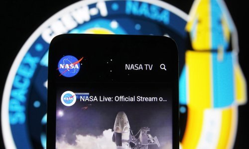 Pet i pol sati izvan ISS-a: Ruski kozmonauti u prvoj svemirskoj šetnji u 18 mjeseci