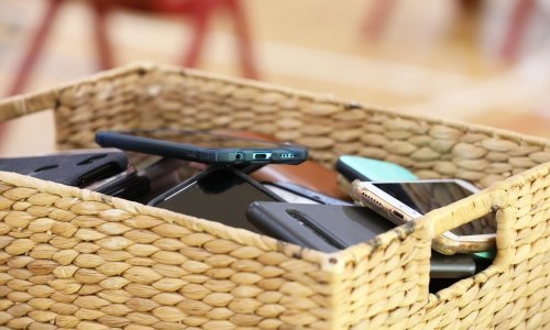 Dostavljač u skladištu u Velikoj Gorici zadržavao mobitele za sebe pa ih kasnije prodavao na internetu