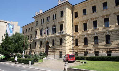 Zbog pokušaja ubojstva supruge priveden 56-godišnjak