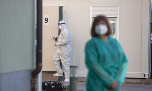 U Zadarskoj županiji 100 novih slučajeva, umrla 73-godišnjakinja