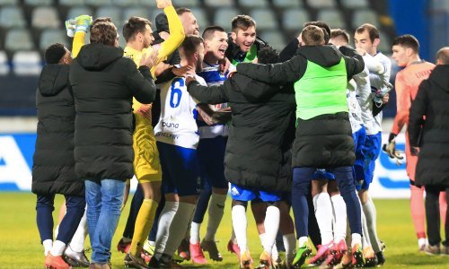 [VIDEO, FOTO] Trener Osijeka Nenad Bjelica ponosan na igrače, a nije propustio istaknuti stvari koje su dovele do rušenja Dinama