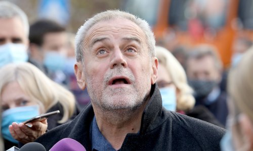 Bandić počinje kampanju za sedmi mandat, dolazi na premijeru Juričanovog filma?