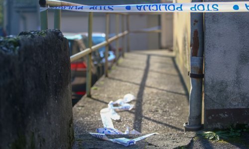 Na Zavrtnici se urušio strop; vatrogasci spasili četiri osobe