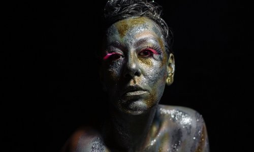 Album 'I Glow' Je Veux među najboljim domaćim izdanjima godine