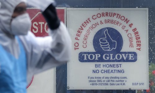 Malezija najavljuje normalnu opskrbu zaštitnim rukavicama unatoč zatvorenim pogonima