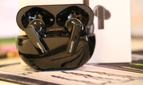 [FOTO] Huawei FreeBuds Pro: Bežične slušalice neobičnog izgleda s kvalitetnim poništavanjem buke