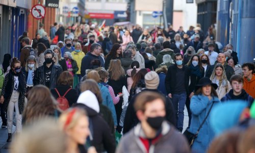 Irska kaže da je sadašnji val covida-19 nadmašio prvi: Ni u jednom trenutku pandemije nismo bili zabrinuti kao sada