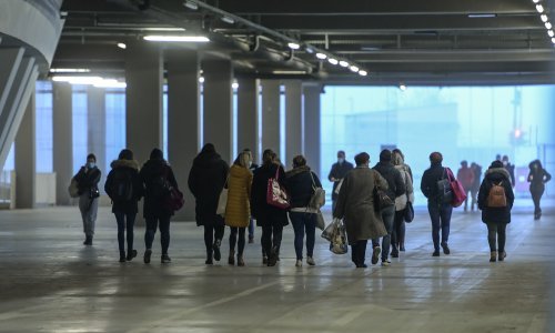 [FOTO/VIDEO] Počinje se puniti i zagrebačka Arena, stiglo medicinsko osoblje; liječnica objasnila kako će to izgledati