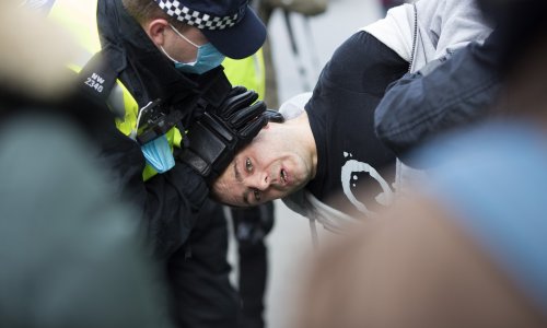 London: Više od 60 uhićenih u prosvjedima protiv restriktivnih mjera