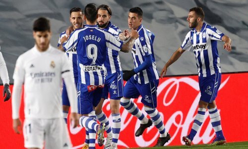 [FOTO] Real doživio težak poraz od Alavesa; protiv 'kraljeva' dosuđen i peti penal u tri utakmice, a ponovno se ozlijedio i Eden Hazard