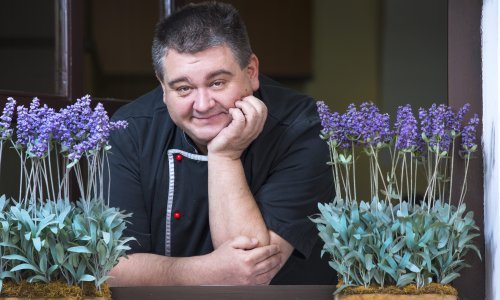 Tomislav Špiček ima novi imidž, nakon infarkta skinuo je 10 kilograma