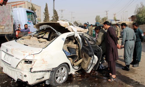 Barem 30 vojnih osoba poginulo u eksploziji autobombe u Afganistanu