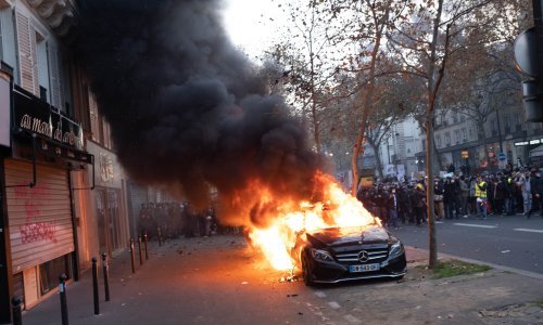 U Francuskoj privedena 81 osoba tijekom prosvjeda protiv zakona o sigurnosti