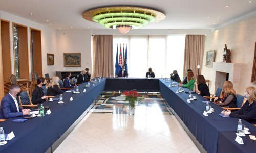 Milanović razgovarao s predstavnicima Hrvatskog saveza udruga za mentalno zdravlje