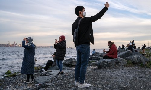 Turska uvodi policijski sat radnim danima, vikendima potpuno zatvaranje