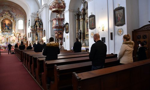 Smije li policija nadzirati vjerske obrede? 'Samo ako je hitno i ako je posrijedi zaštita života...'