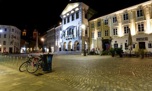 Slovenija produljuje mjere jer brojke ne padaju: Čak 1784 novozaraženi, preminula 61 osoba