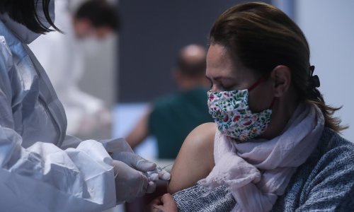 [ANKETA] Prvo cjepivo u Hrvatsku dolazi u prosincu, učinkovitost mu je 95 posto. Hoćete li se cijepiti protiv koronavirusa?