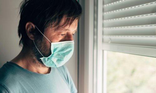 WHO preporučuje nošenje maski kod kuće