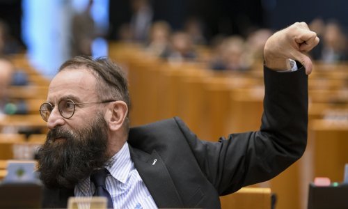 Mađarski političar napustio Fidesz nakon sporne gay zabave u Bruxellesu