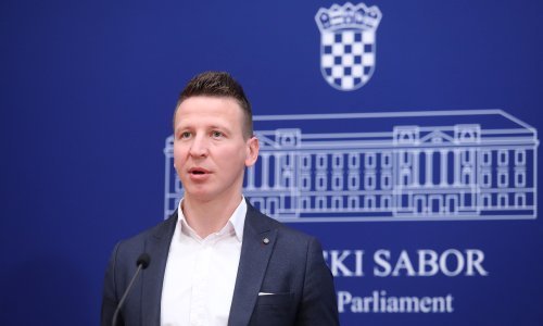 [VIDEO] Dario Zurovec stavlja mandat u mirovanje razočaran odnosom vladajućih prema oporbi