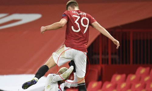 Neymar je s dva gola na Old Traffordu srušio United, ali svi pričaju o njegovom sramotnom potezu za koji nije kažnjen...