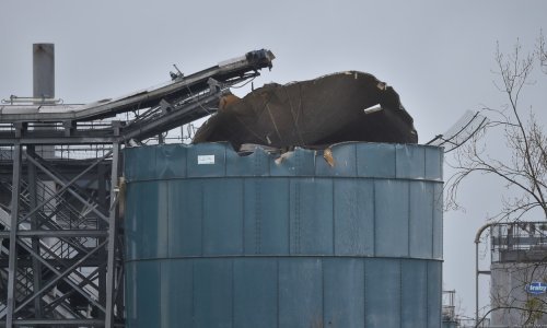 [FOTO/VIDEO] Eksplozija silosa u industrijskoj zoni kod britanskog Bristola, ima 'više žrtava'