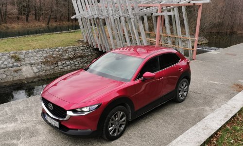 [FOTO/VIDEO] Vozili smo Mazdu CX-30 Skyactiv-G 150 AWD; jaki aduti su mu pogon na sve kotače i snažniji motor