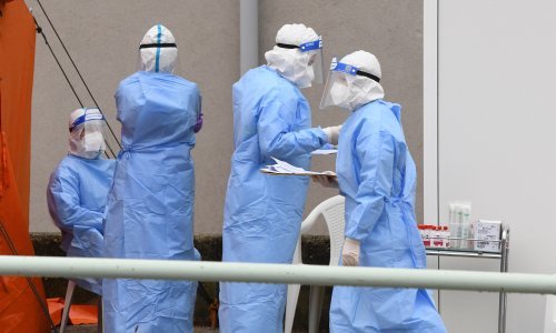 [FOTO/VIDEO] Stožer objavio: U posljednja 24 sata 3.955 novozaraženih, preminulo 68 osoba. Ukupan broj preminulih prešao 2.000!