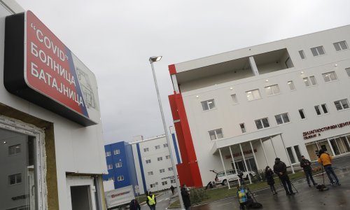 [FOTO] U Srbiji više od 300.000 zaraženih, otvorena nova covid bolnica