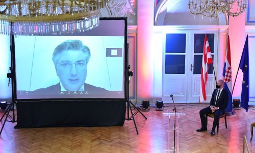 Plenković: Svima koji sudjeluju u borbi protiv Covida osigurat ćemo dodatak na plaću