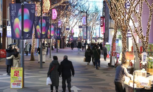 Južna Koreja uvodi snažne mjere zbog naglog skoka broja oboljelih u Seulu