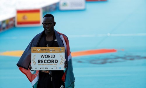 Najluđa utrka svih vremena; četiri trkača istrčala brže od svjetskog rekorda i ispod magične granice; novo najbolje vrijeme je znanstvena fantastika
