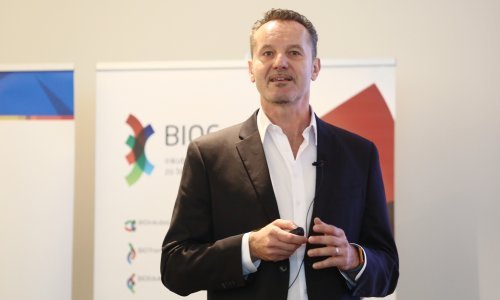 Stručnjak objašnjava kakvo je to mRNA cjepivo i trebamo li se bojati da će nam promijeniti kromosome