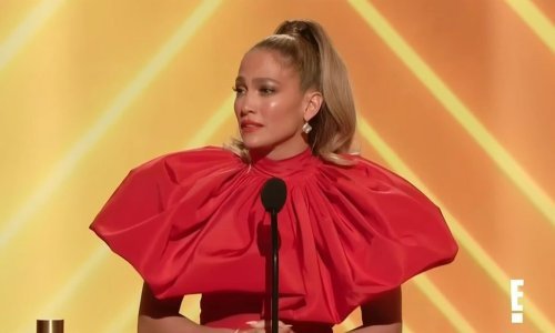 Sve je raznježila: Jennifer Lopez objavila fotografiju sa svojom djecom za koju je skupila više od dva milijuna lajkova