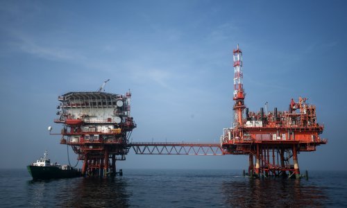 Olujni vjetar i valovi oštetili Ininu plinsku platformu 'Ivana D'