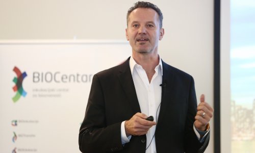 Štagljar demantira 'fake news' da cjepivo uzrokuje neplodnost žena