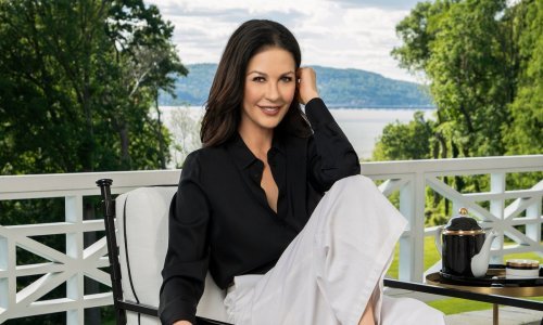 Dekorirajući svoj luksuzan dom na Beverly Hillsu, Catherine-Zeta Jones doživjela je nezgodu