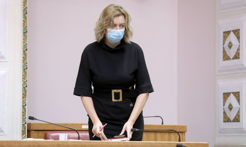 Zaiskrilo u Saboru; Jeckov podsjetila na ubojstvo Aleksandre Zec, Mlinarić joj uzvratio, a Zekanović joj spočitao korištenje srpskog jezika: Nisam Vas nikad čuo da ste rekli iti riječ o obitelji Čengić