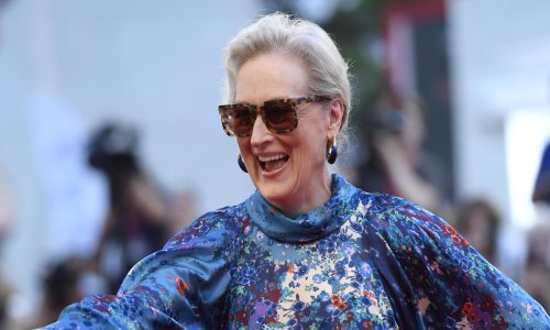 Štreberica s naočalama, velikim ustima i čudnom kosom izrasla je u jednu od najvećih glumica današnjice, no njoj je jedino bilo važno da pronađe čovjeka svog života te osnuje obitelj i u tome je uspjela