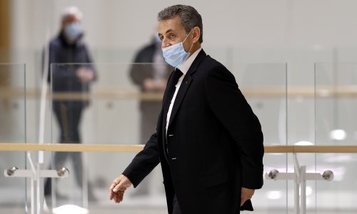 Tužitelji traže četiri godine zatvora za Sarkozyja