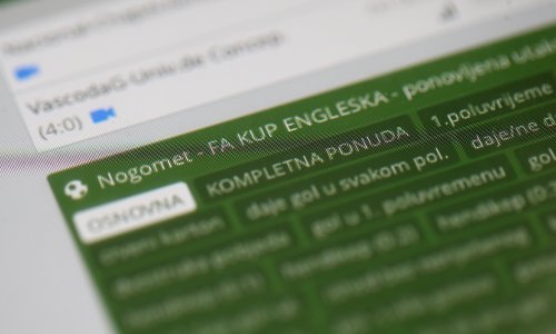 Muškarac policiji predao neobičnu prijavu: Uplatio je više desetaka tisuća kuna kako bi saznao rezultate namještenih utakmica