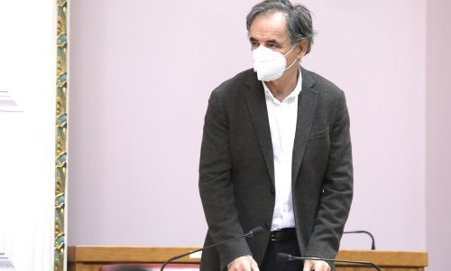 Pupovac: Smanjenjem troškova lokalne samouprave neće poteći med i mlijeko