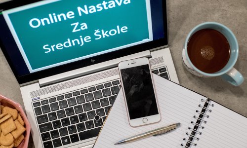 U srednjim školama Splitsko-dalmatinske županije od ponedjeljka online nastava