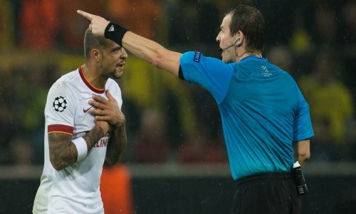 Poznati sudac našao se u središtu skandala s namještanjem utakmica; sudio je Ligu prvaka, a slavni je klub 'pogurao' u Europsku ligu