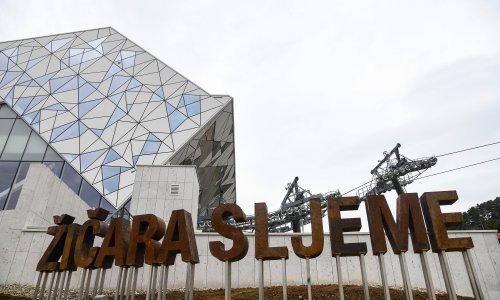 Žučna rasprava o žičari: 'Šlamperaj koji je ogledni primjer upravljanja Zagrebom na kraju će koštati 754 milijuna kuna, po cijeni mogla je biti obložena kristalima Swarovski!'