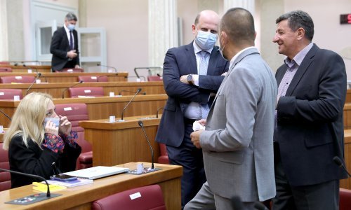 HDZ-ovac Bernardiću u Saboru: 'Dobro jutro, tugo, gdje si bila ti do sad'