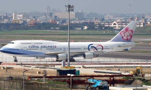 Kina savjetuje kabinskom osoblju da nosi pelene radi smanjenja rizika od Covida-19