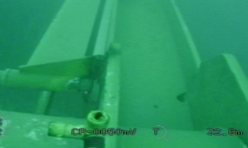 [VIDEO] Ovako sada izgleda slomljena platforma Ivana D na dnu Jadrana